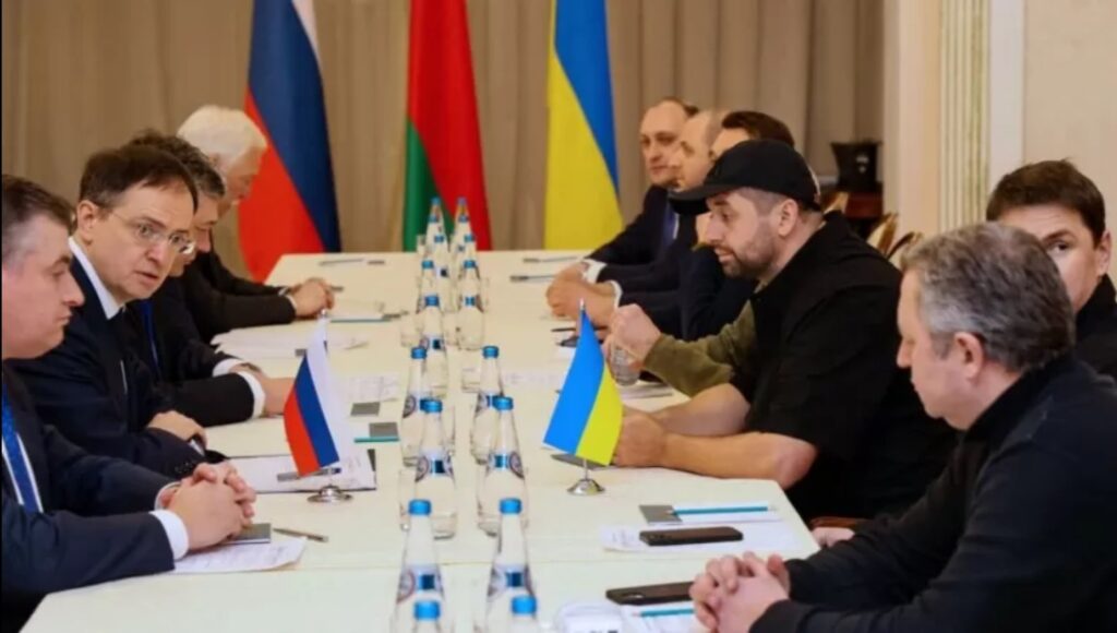 Concluye primer acercamiento entre Rusia y Ucrania