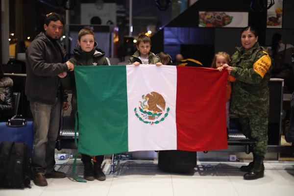 Despega de Rumania avión de la FAM con connacionales