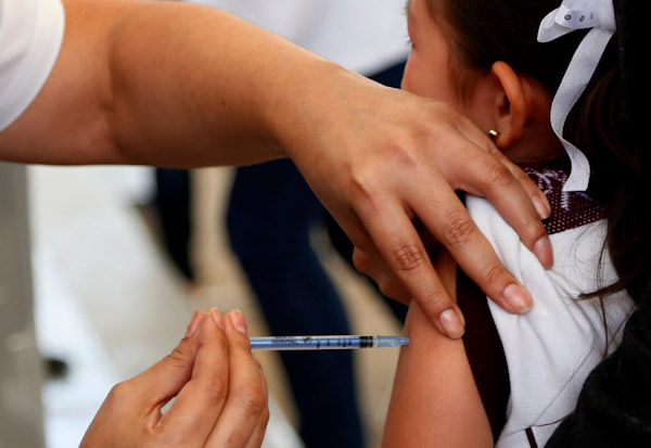 Piden a la población vacunarse contra sarampión