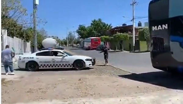 Llegan Gallos Blancos a Aguascalientes acompañados de Guardia Nacional