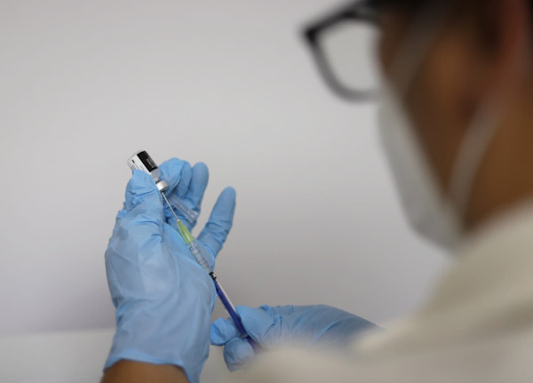 Michoacán aplicará Pfizer-BioNTech a mayores de 12 años