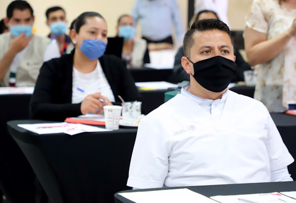 Se capacitan trabajadores de SSM en interculturalidad en salud