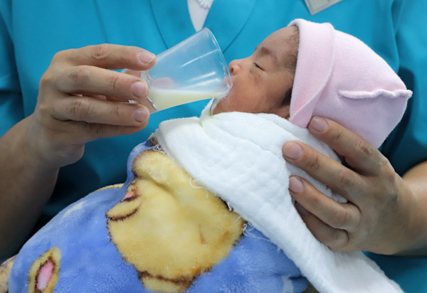 Promueve Hospital de la Mujer donación de leche materna
