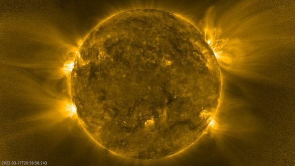 Orbiter envía imágenes sobre “caótica” actividad solar
