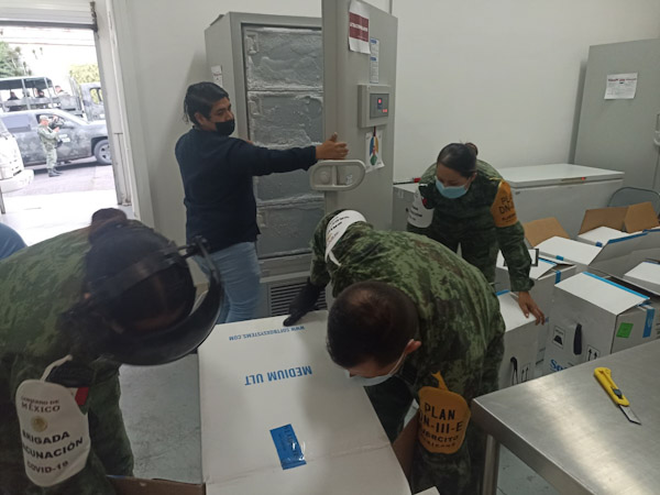 Michoacán recibe 84 mil vacunas pediátricas Pfizer