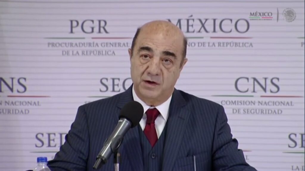 Detienen a Ex Procurador de la república Murillo Karam