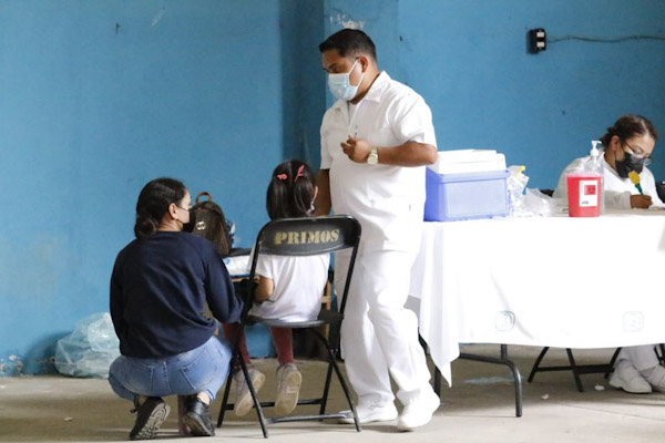 Adolescentes recibirán vacuna contra Covid-19