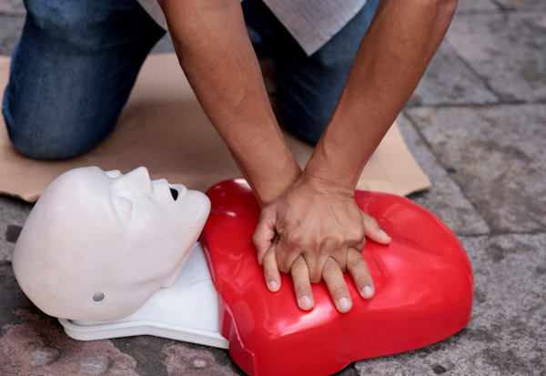 Capacitan a personal de SSM en reanimación cardiopulmonar y asfixia