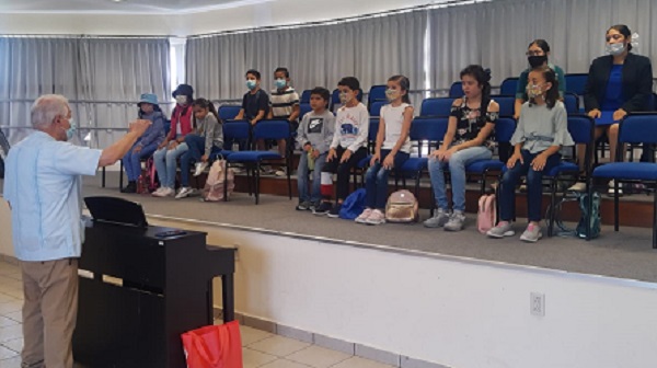 Concluye Curso de Verano de Guitarra en UNIVA