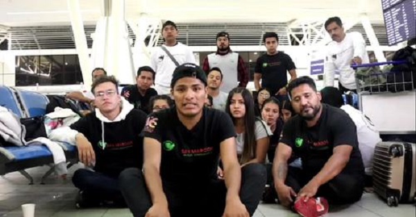 Siguen varados bailarines mexicanos en Bulgaria