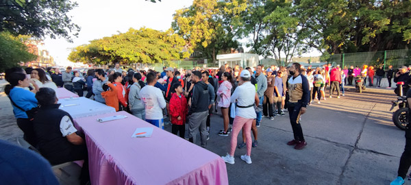 Decenas participan en Carrera Rosa La Piedad 2022
