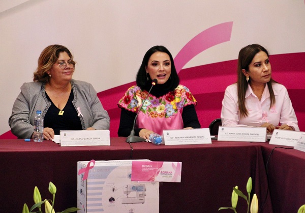 Diputada local anuncia actividades en mes contra cáncer de mama