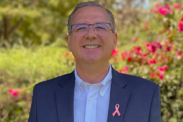 Diputado se suma a combate contra cáncer de mama