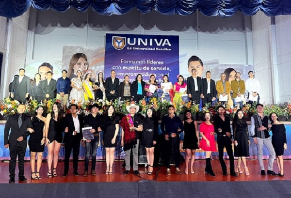 UNIVA La Piedad realizó el evento “UNIVOZ 2022”