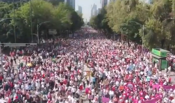 Agradece INE marcha multitudinaria de hoy