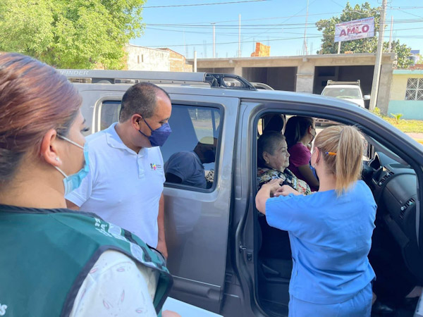 Instalan módulo de vacunación en Plaza NEA La Piedad