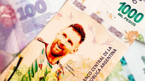 Fiebre por el campeonato de Messi lo pone en billetes de mil pesos