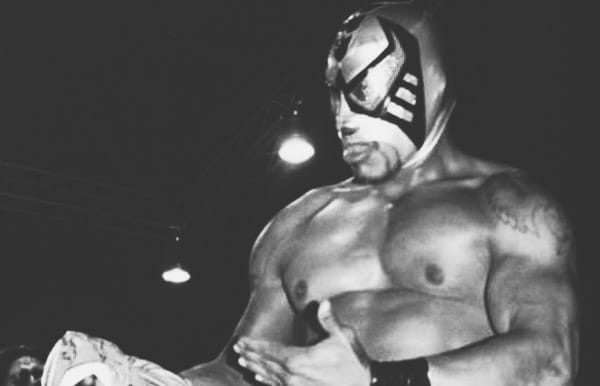 Murió Black Warrior luchador profesional.