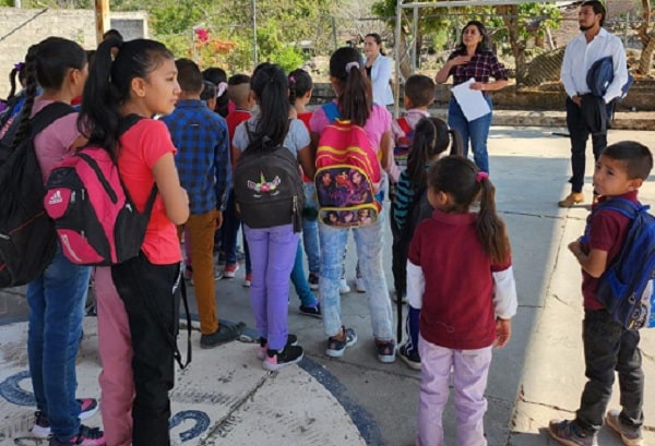 Cubre SEE necesidad docente en escuelas de Michoacán