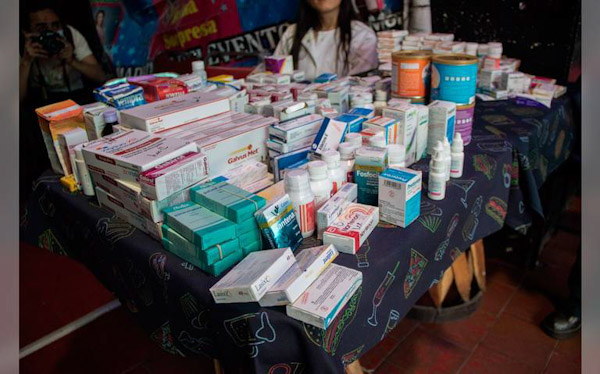 Exhortan a no comprar medicamentos en la vía pública