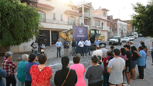 Arrancan obras de mejoramiento vial.