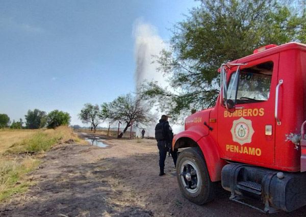 Miles de litros de combustible se derraman en Pénjamo