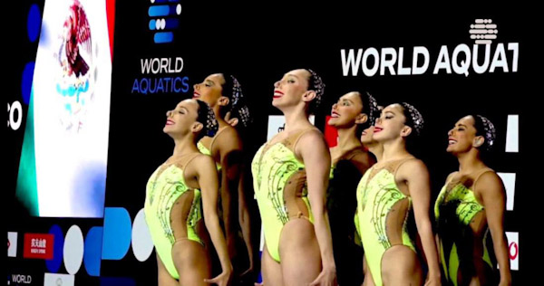 Selección de natación gana medalla de oro en copa mundial