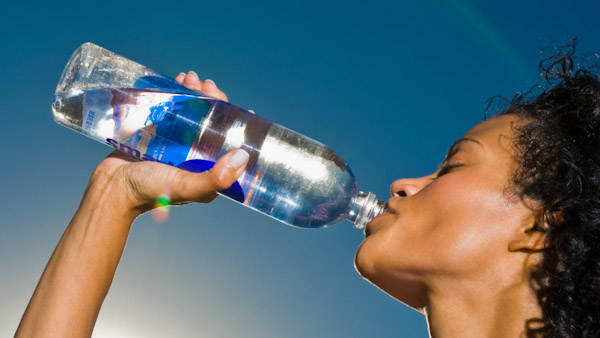 Conoce los beneficios de beber agua todos los días para tu organismo