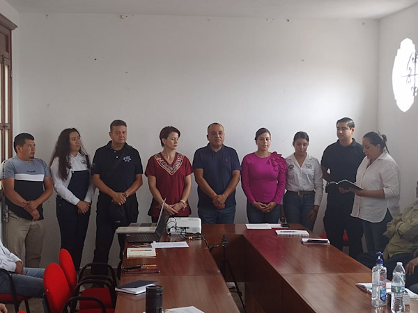 Integran COMUPRA Churintzio.