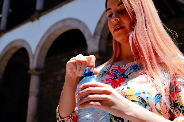 Llama SSM a la población a mantenerse hidratada ante ola de calor