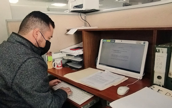 Así deben los directores de escuelas hacer su pase de lista