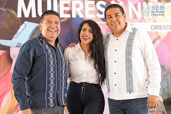 SEM testigo de honor en entrega de apoyos de Bienestar