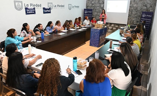 ayudan en fortalecimiento económico de mujeres emprendedoras.