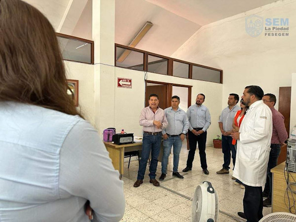 Entregan botiquines a dependencia de La Piedad