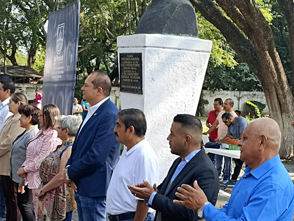 Conbacto cívico recuerdan al Siervo de la nación