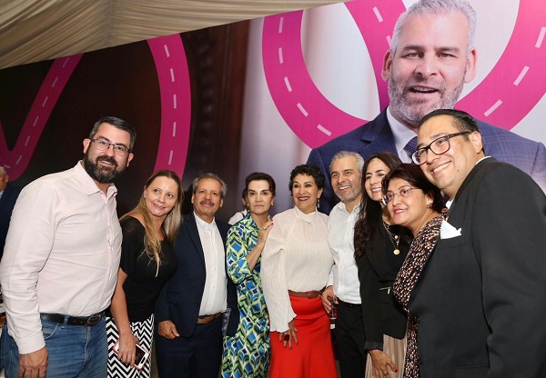 Alcalde se reúnen con gobernador