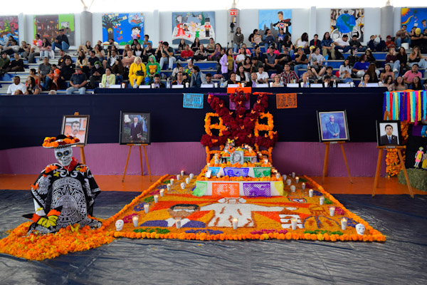 Fiesta Michoacana de muertos en UNIVA La Piedad