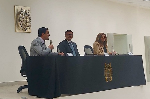 Fortalecen habilidades de personal administrativo de UNIVA La Piedad