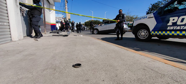 <em>En apoyo interestatal, GC detiene a una mujer en posesión de un arma</em>