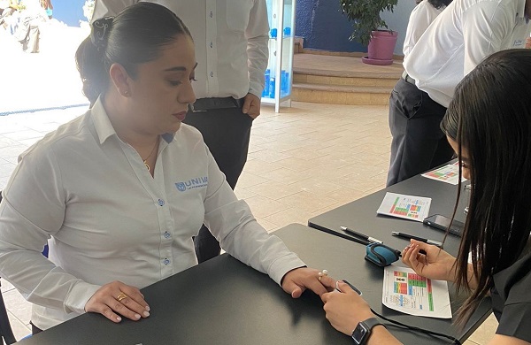 UNIVA La Piedad realiza campaña de prevención de diabetes.