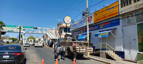 Corte vial en tramo de boulevard Lázaro Cárdenas