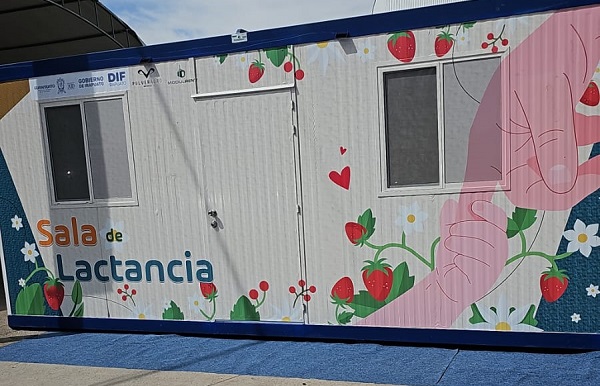 Instala unidad móvil de lactancia materna en Feria de Irapuato 2024.