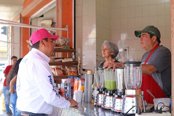 Seguiremos impulsando al comercio local con financiamiento: Samuel Hidalgo