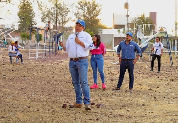 Apuesta Samuel Hidalgo por espacios de encuentro para las familias.
