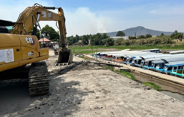 Arranca Marina acciones de dragado para el rescate del lago de Pátzcuaro