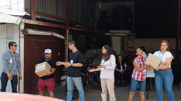 Entregan paquetes electorales a municipios en Michoacán