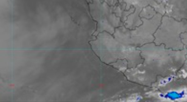 Sigue tercera ola de calor y nubosidad este martes.