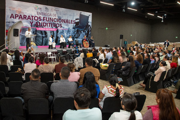Garantiza DIF Michoacán el bienestar de personas con discapacidad