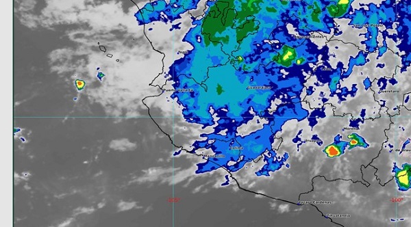 Anuncian lluvias puntuales para esta región de Michoacán.