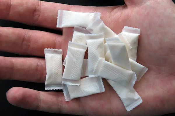 Advierten sobre los riesgos de consumir bolsas de nicotina